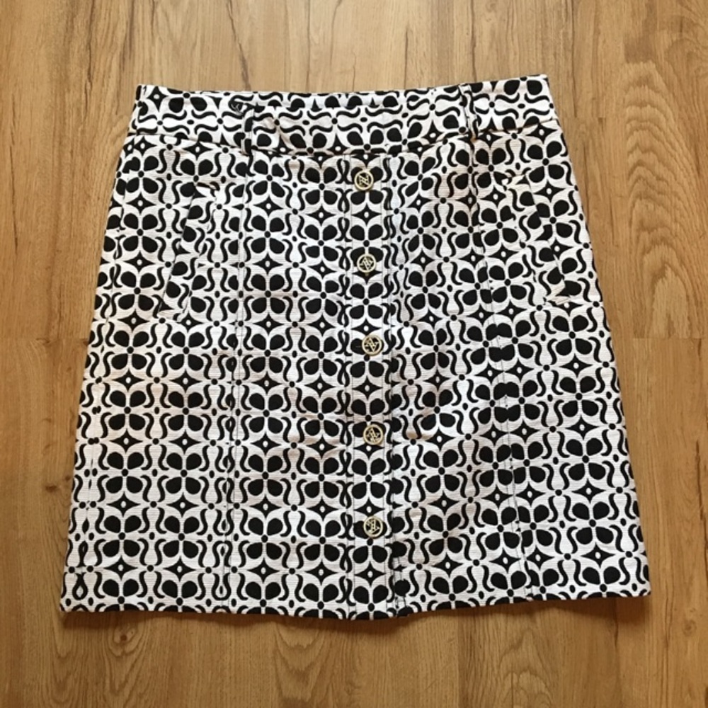 Adrienne Vittadini black/white button dress skirt
